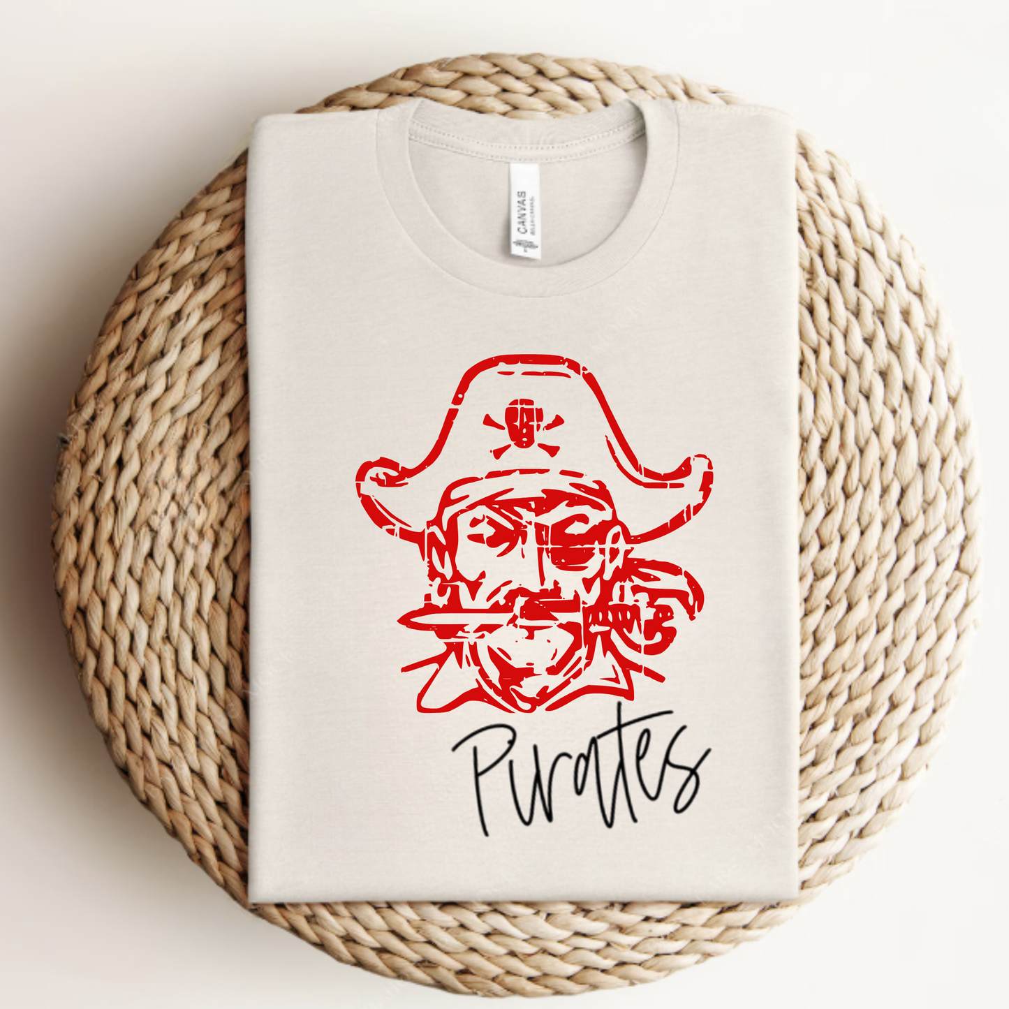 Bluffton Unisex T-Shirt PIRATE HEAD HEATHER DUST